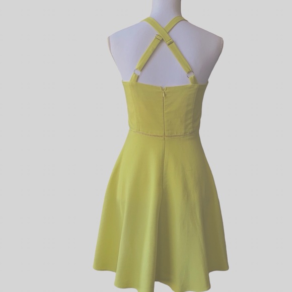 ADELYN RAE YELLOW SLEEVELESS MIDI DRESS - Picture 2 of 15